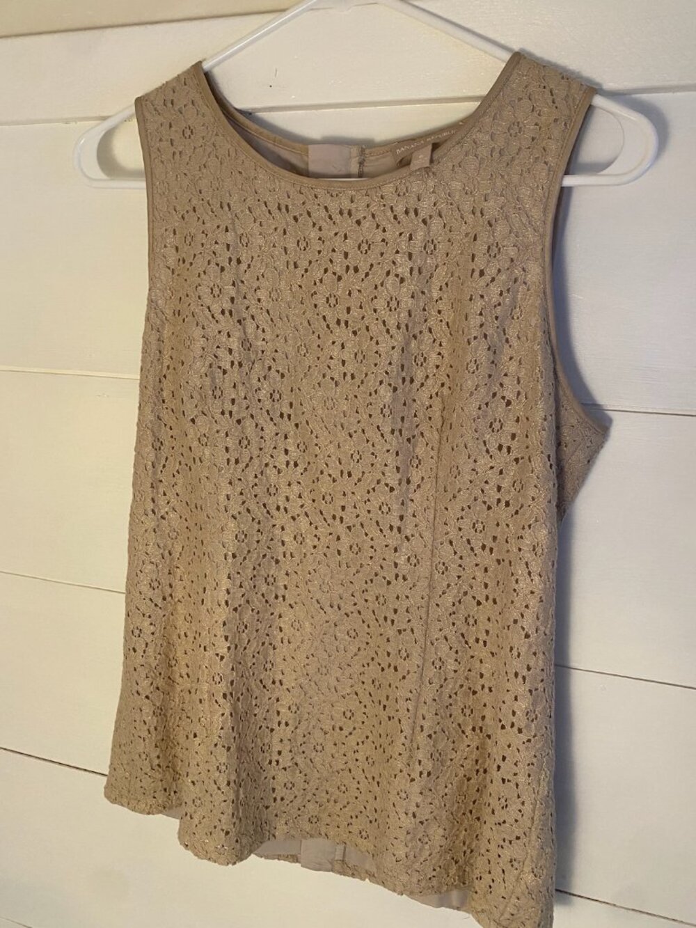 Banana Republic Crochet Lace Sleeveless Swing Tank – Size 6